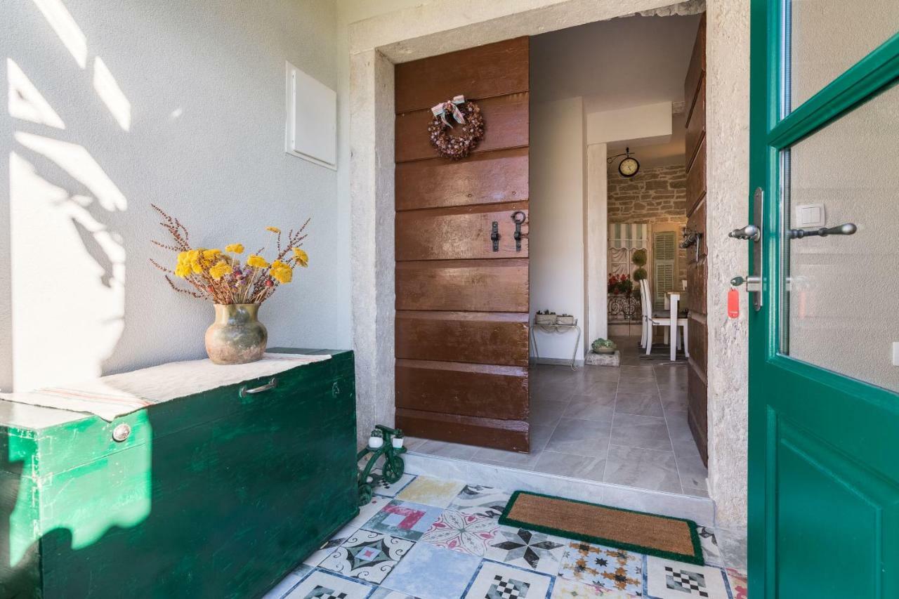 Apartment Nostalgija, Benkovac Luaran gambar