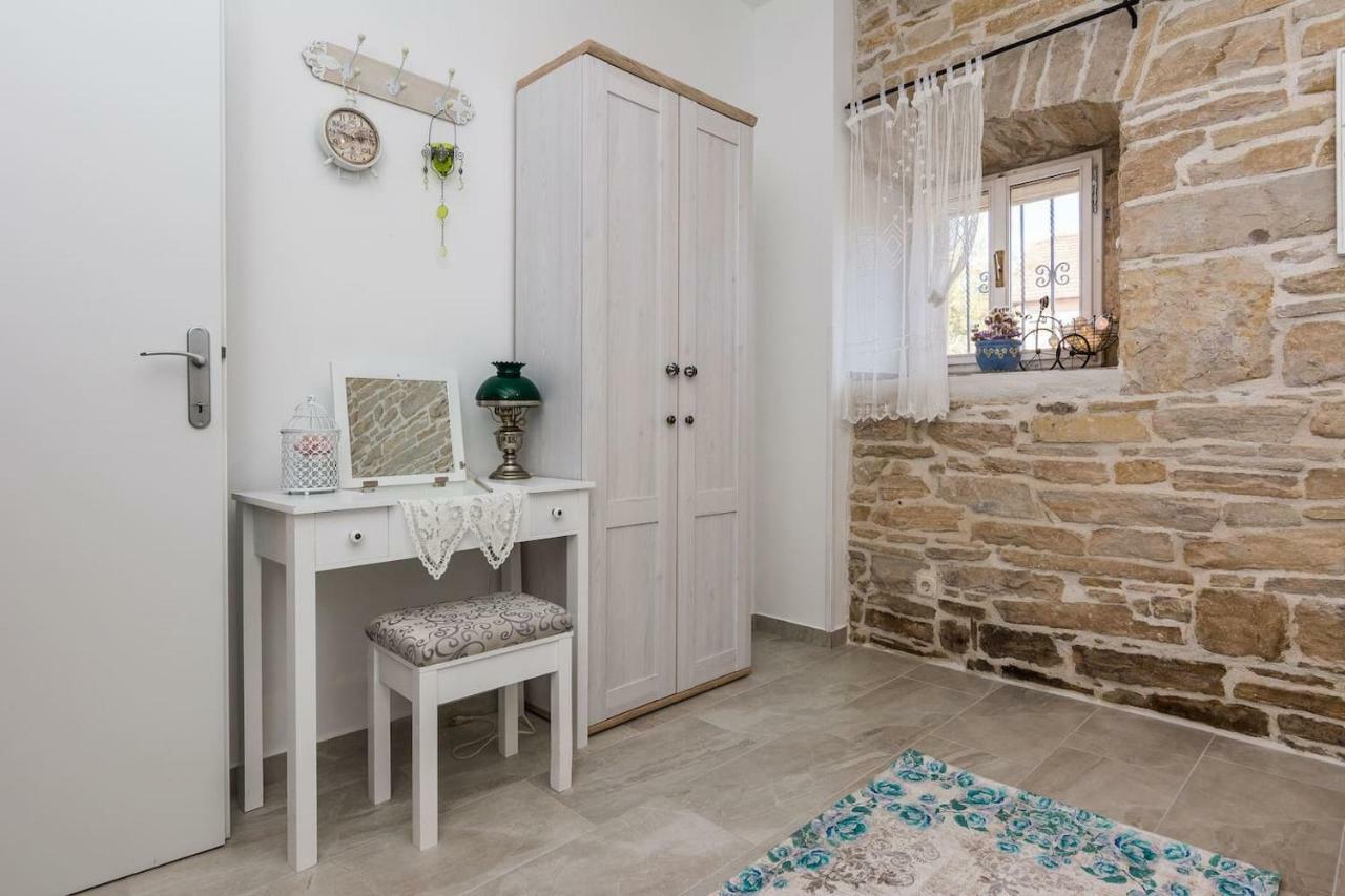 Apartment Nostalgija, Benkovac Luaran gambar