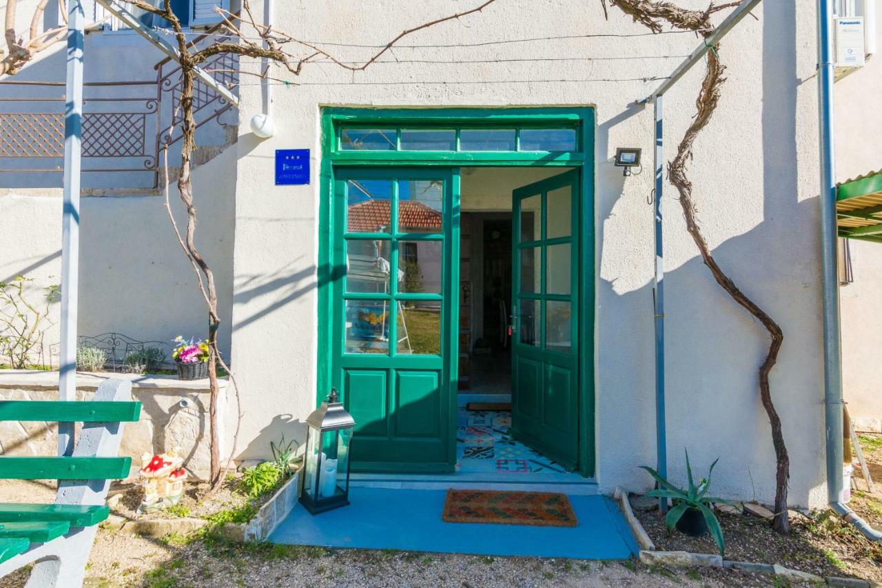 Apartment Nostalgija, Benkovac Luaran gambar